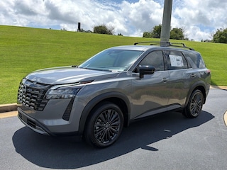 2026 Nissan Pathfinder SL SUV