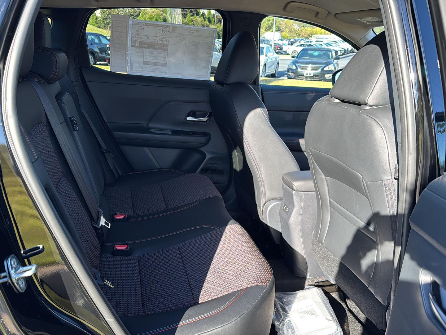 2026 Nissan KICKS SR - Photo 11