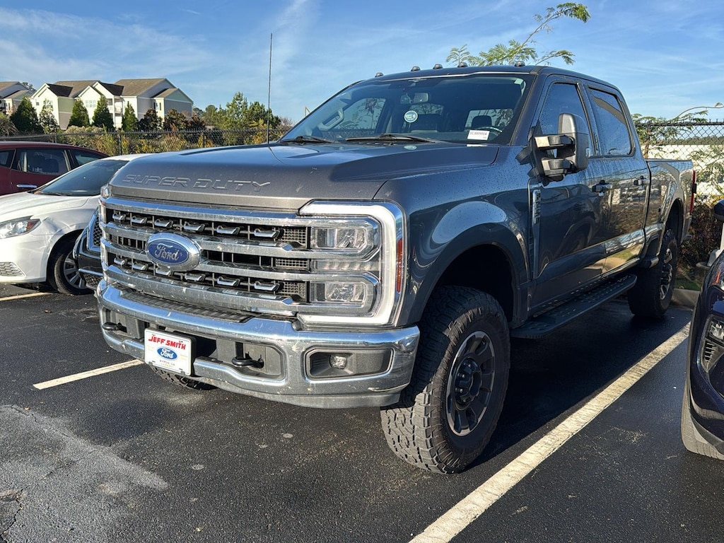 2023 Ford F-250 photo 3
