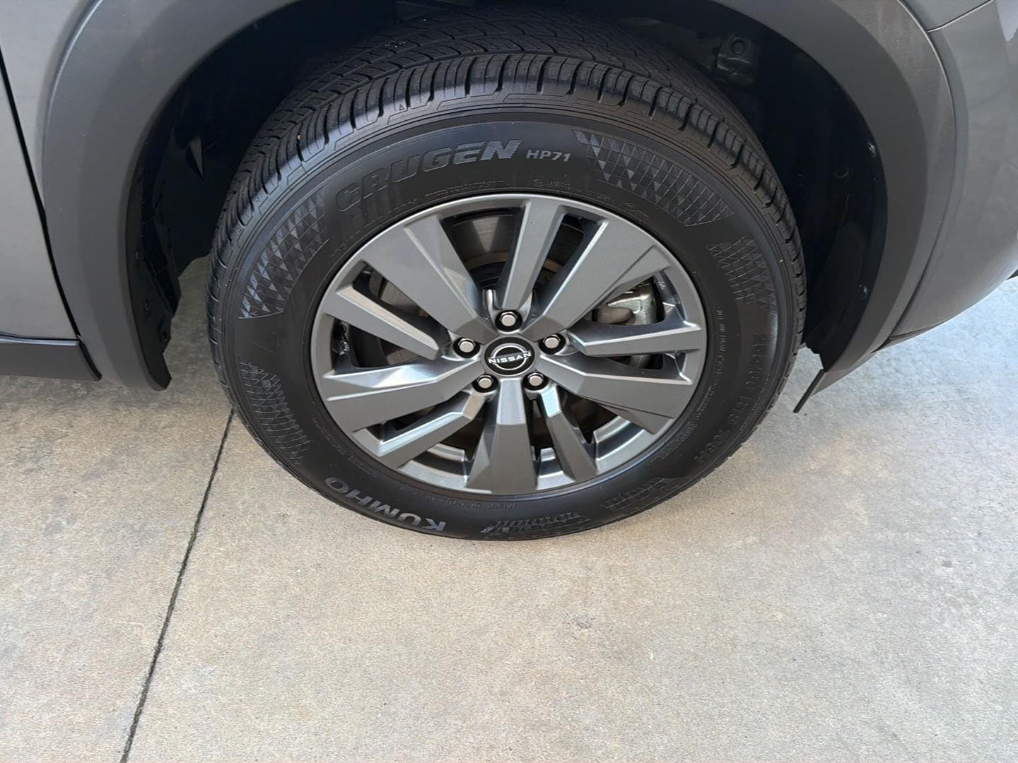 2025 Nissan Pathfinder SV - Photo 41