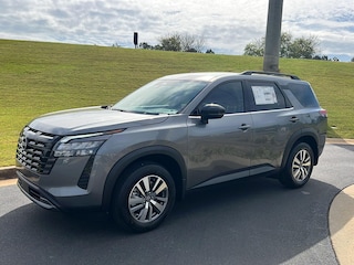 2026 Nissan Pathfinder SL SUV