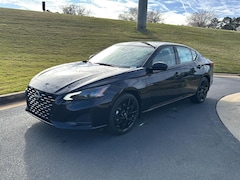 2026 Nissan Altima SR Sedan