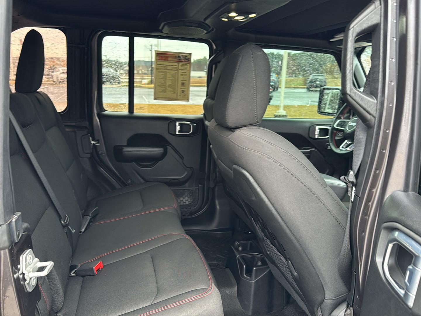 2021 Jeep Wrangler Unlimited Rubicon - Photo 13