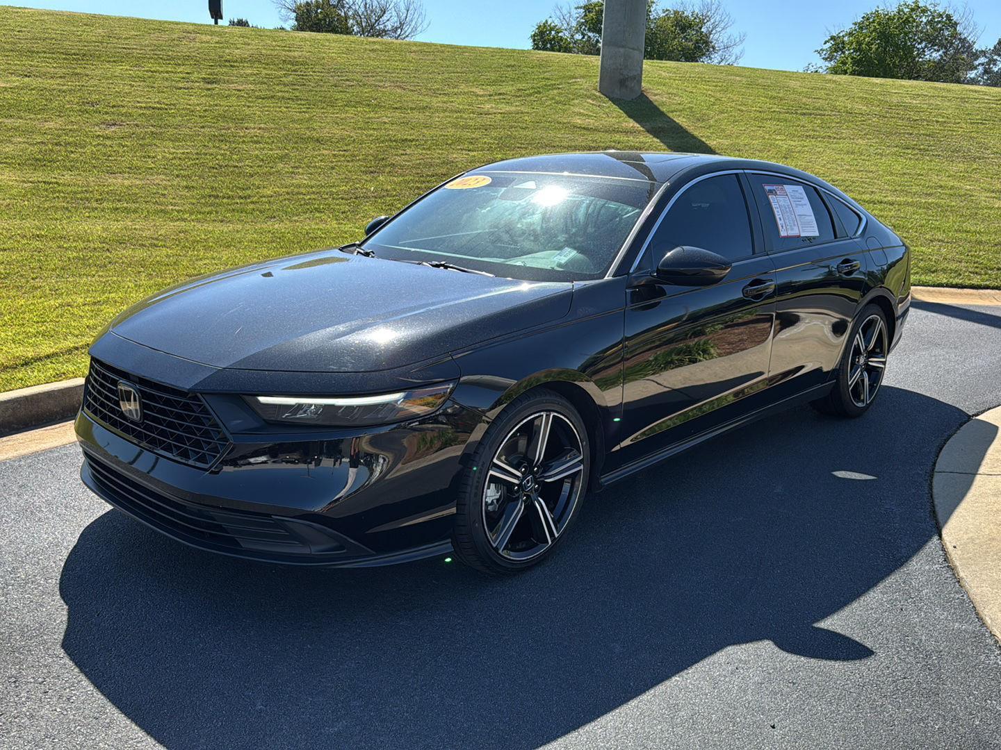 Used 2023 Honda Accord Hybrid Sport with VIN 1HGCY2F59PA008219 for sale in Macon, GA