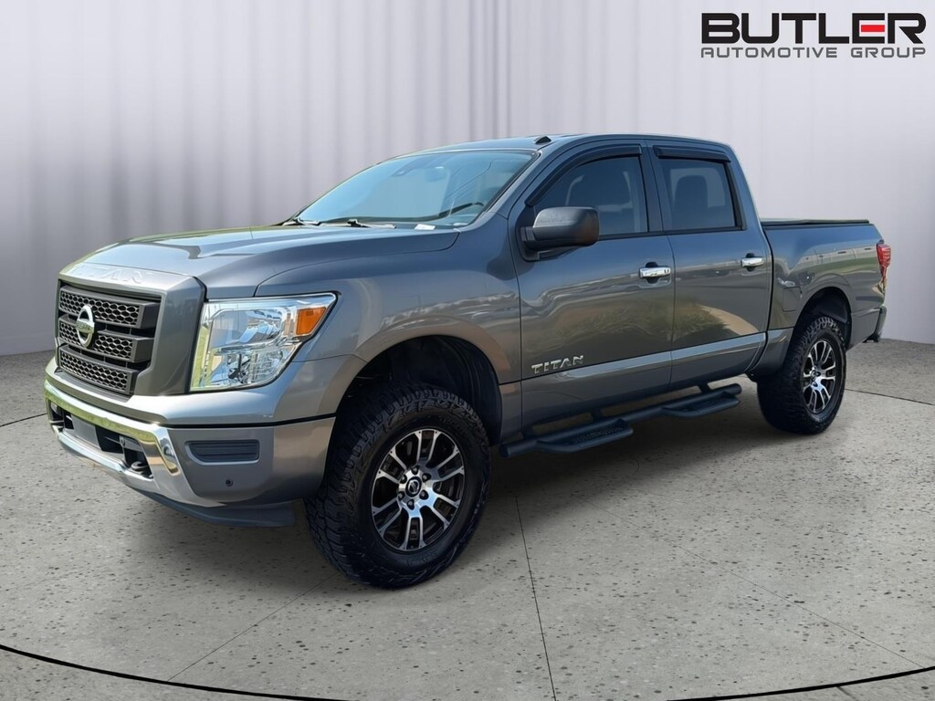 Used 2021 Nissan Titan SV Truck Crew Cab