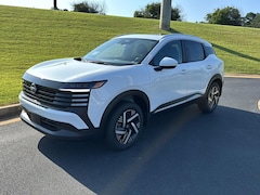 2025 Nissan Kicks SV SUV