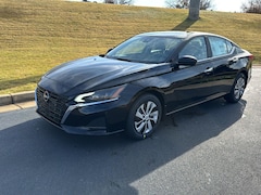 2025 Nissan Altima S Sedan