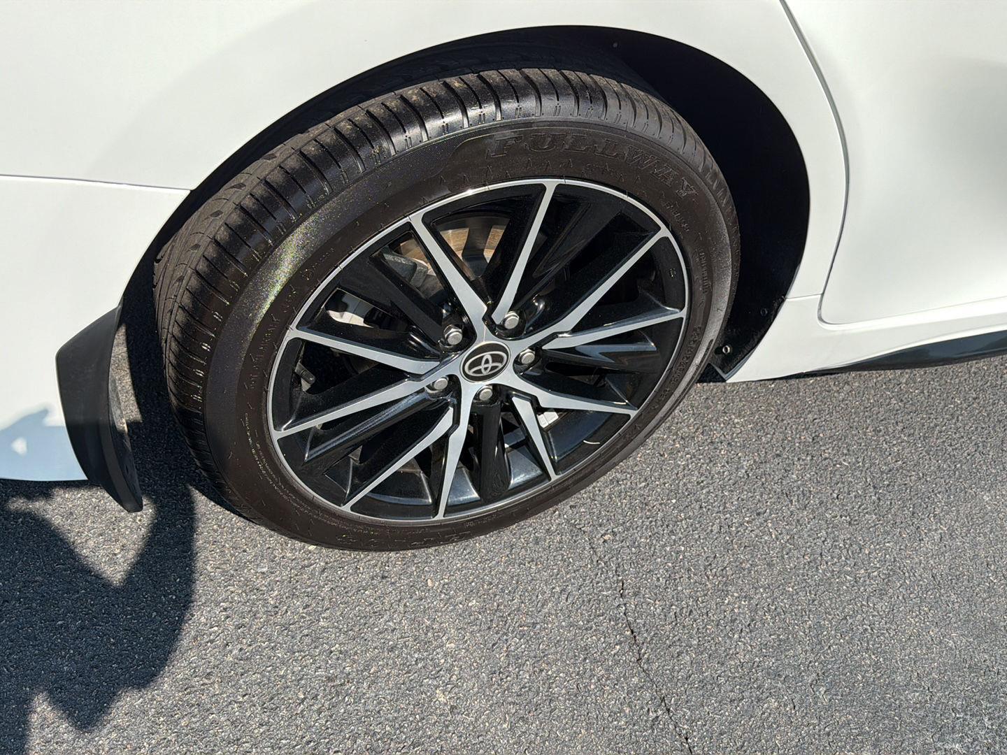 2024 Toyota Camry SE - Photo 37