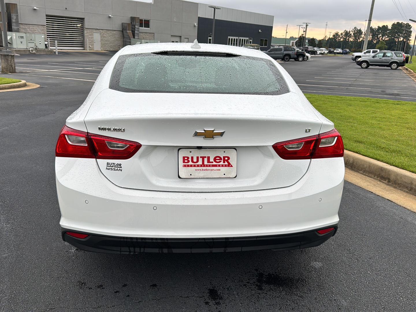 2024 Chevrolet Malibu 1LT photo 4