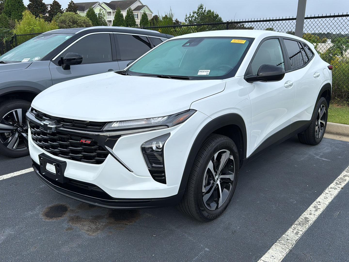 2024 Chevrolet Trax photo 2