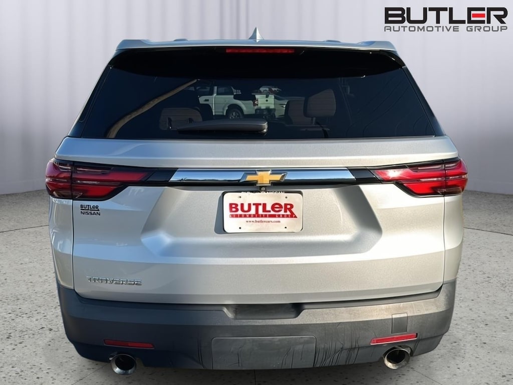 Used 2022 Chevrolet Traverse LS w/1LS SUV