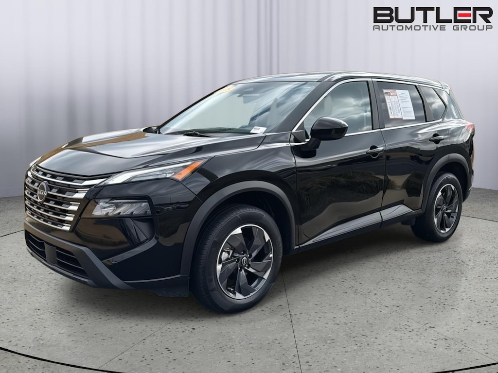 Used 2025 Nissan Rogue SV SUV