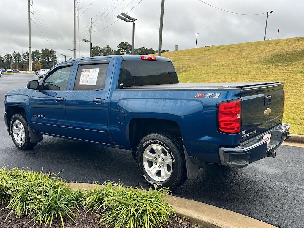 Used 2018 Chevrolet Silverado 1500 LT Truck Crew Cab