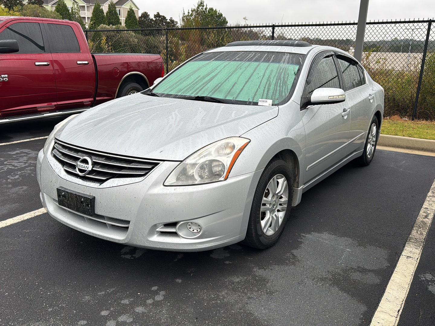 2012 Nissan Altima 2.5 S photo 2