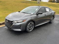 2025 Nissan Sentra SR Sedan