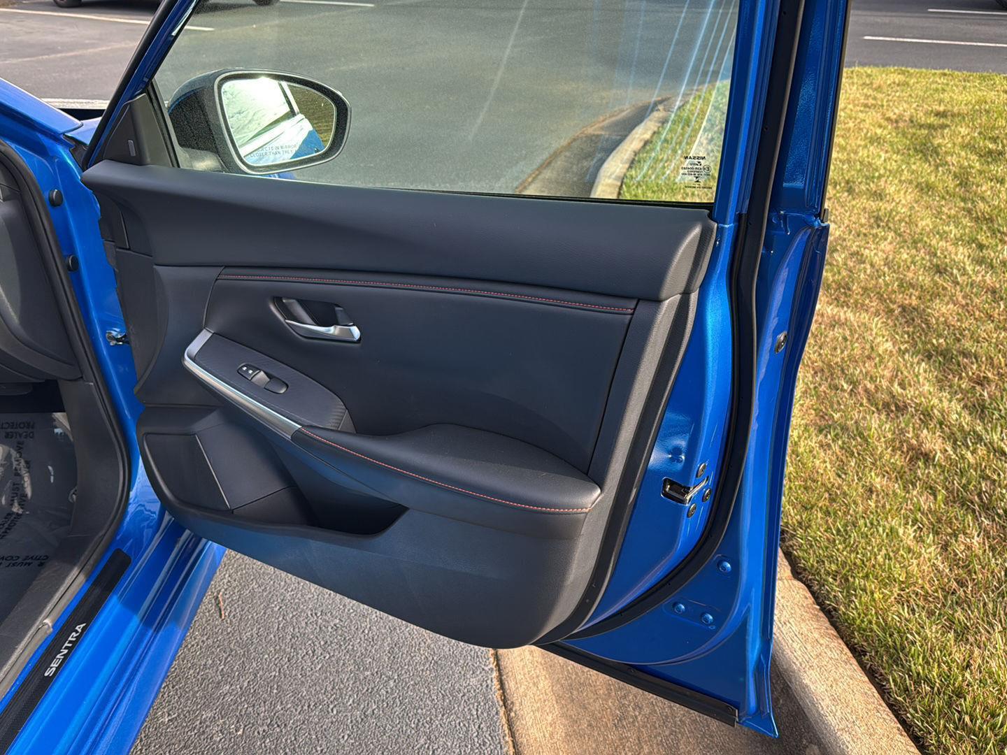 2024 Nissan Sentra SR - Photo 12