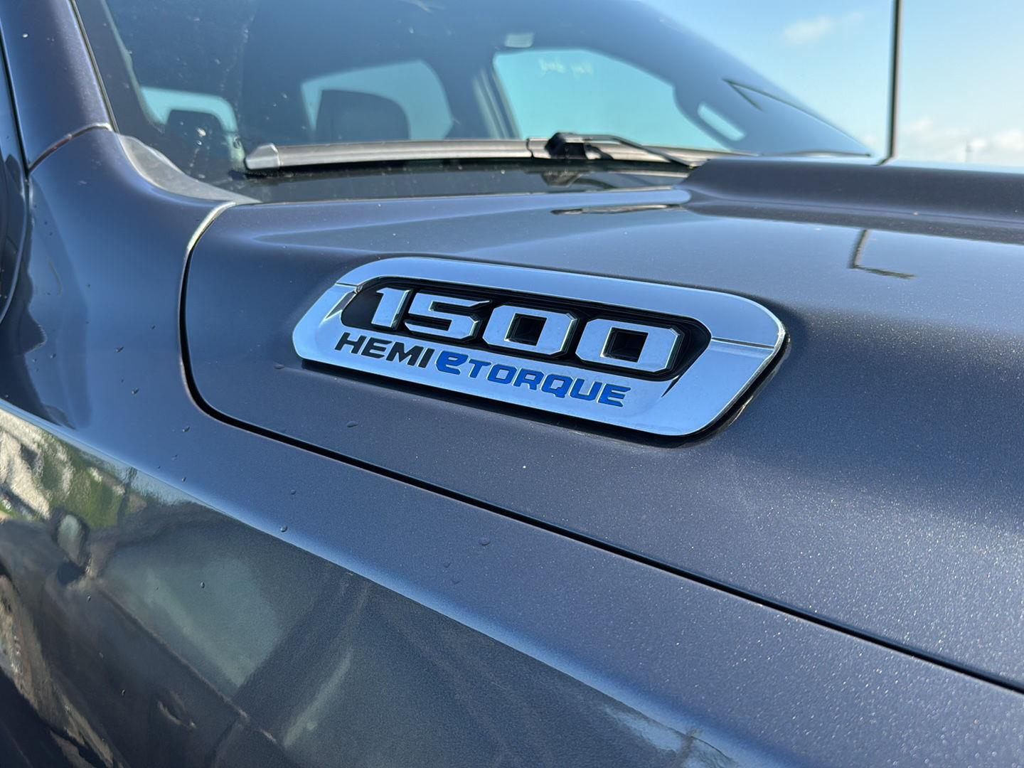 2024 Ram 1500 Laramie photo 4