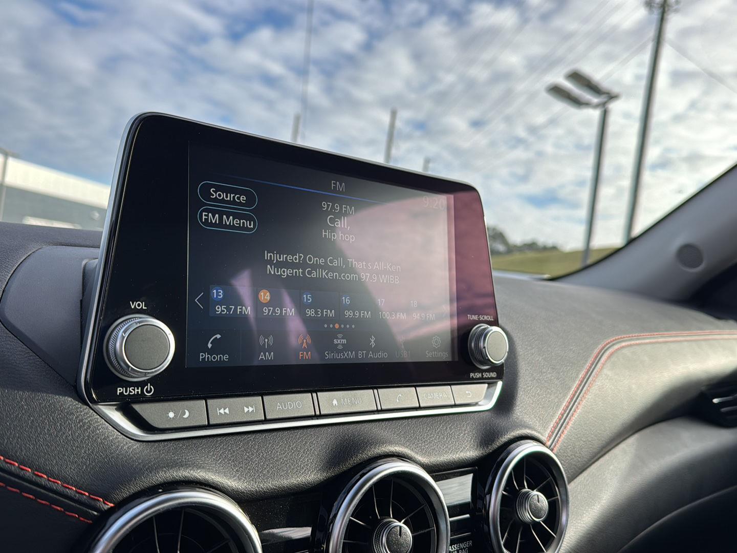 2024 Nissan Sentra SR - Photo 21