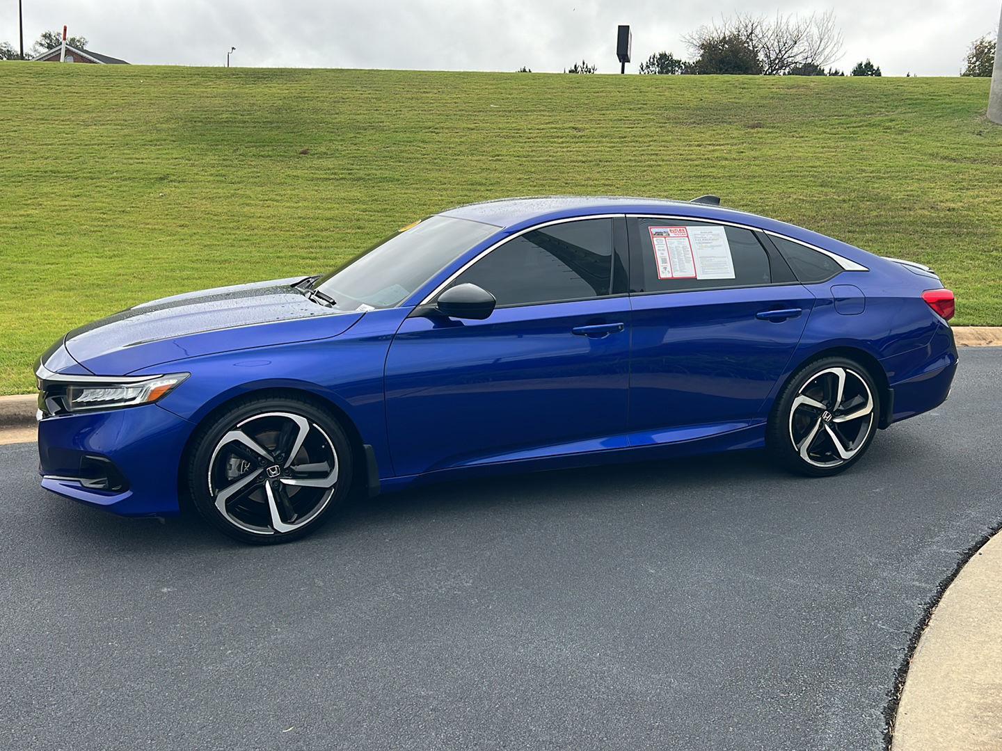 2022 Honda Accord Sport 1.5T photo 2