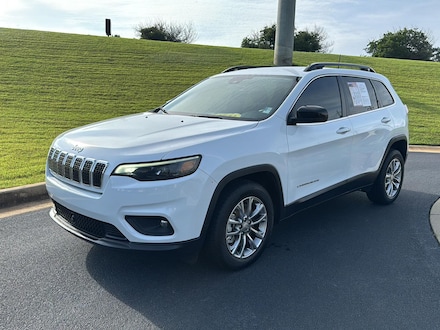 2022 Jeep Cherokee Latitude Lux SUV