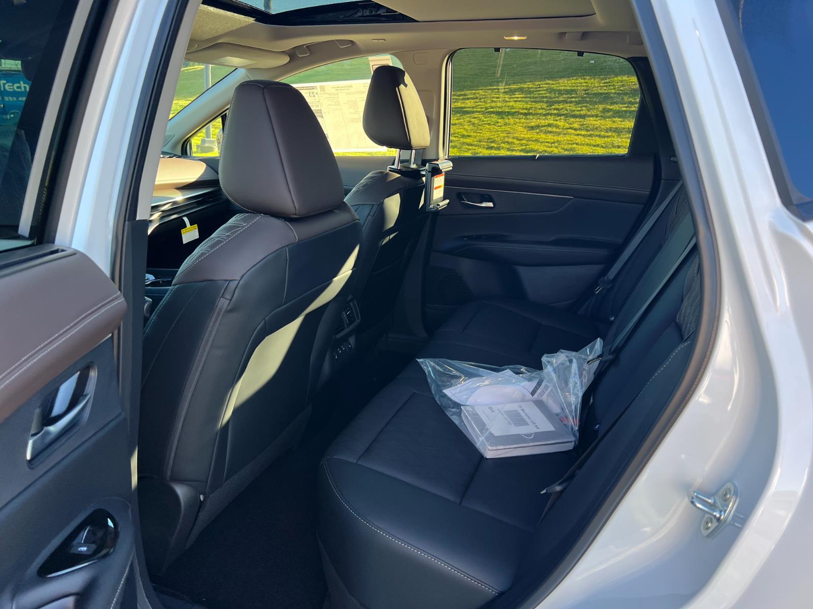 2026 Nissan Murano Platinum - Photo 9