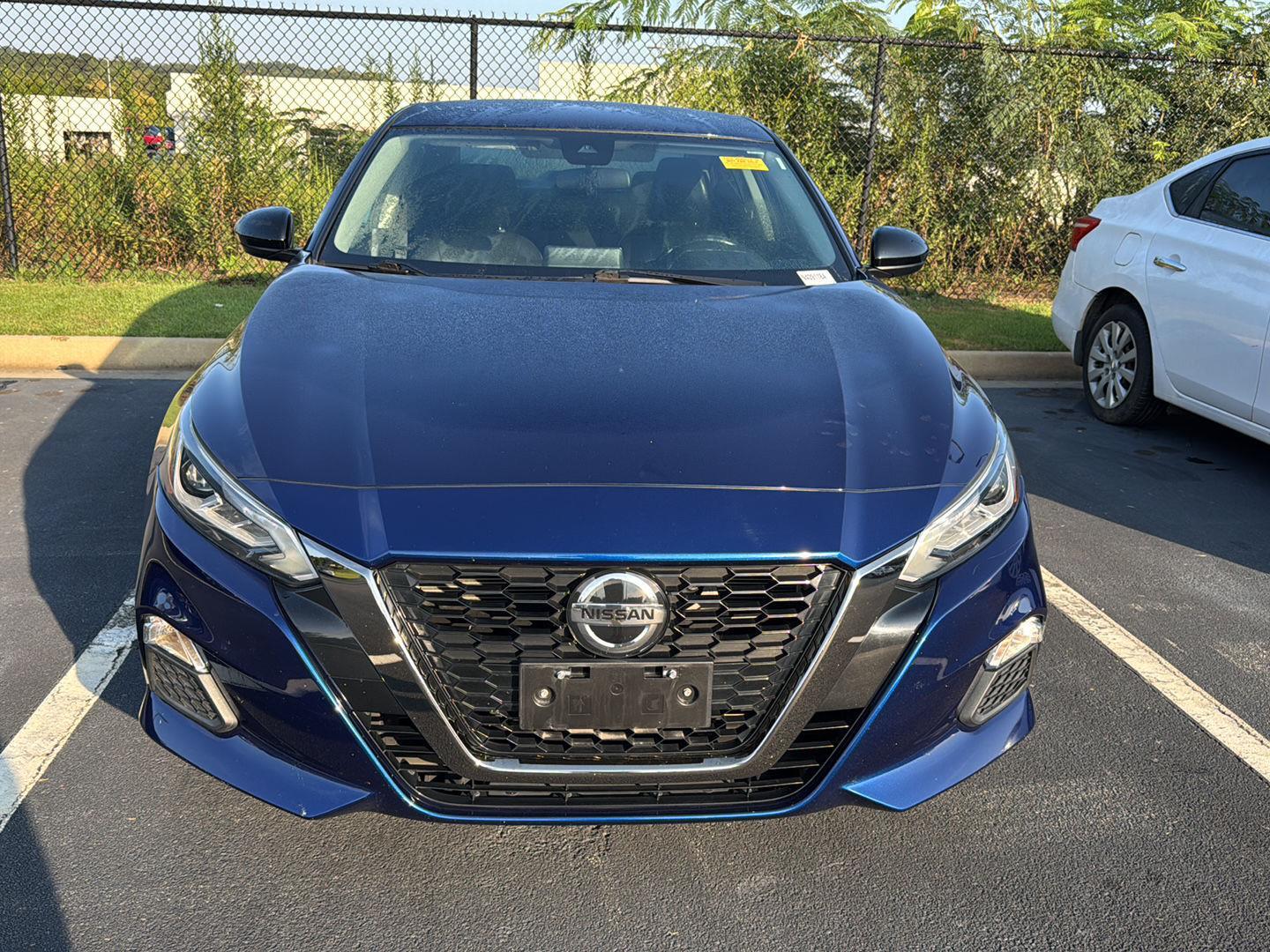 2022 Nissan Altima 2.5 SR photo 3