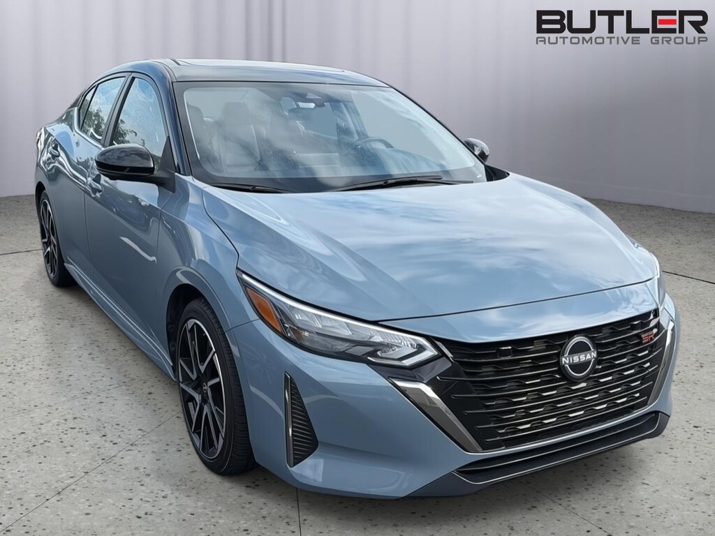Used 2025 Nissan Sentra SR Sedan