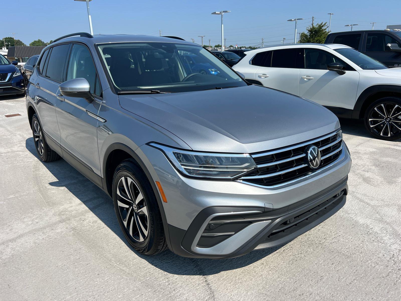 2024 Volkswagen Tiguan S photo 3