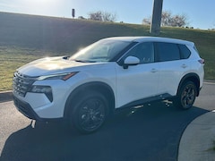 2026 Nissan Rogue SV SUV