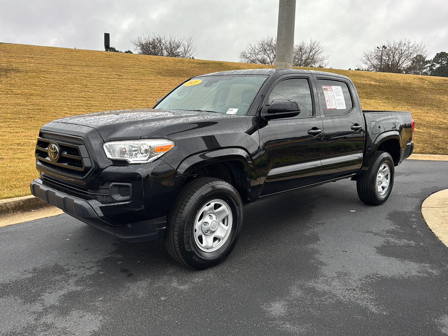 2021 Toyota Tacoma SR photo 2