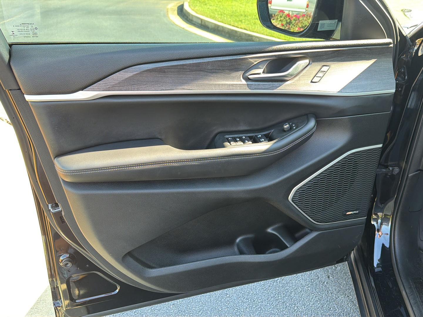 2021 Jeep Grand Cherokee L Limited - Photo 17
