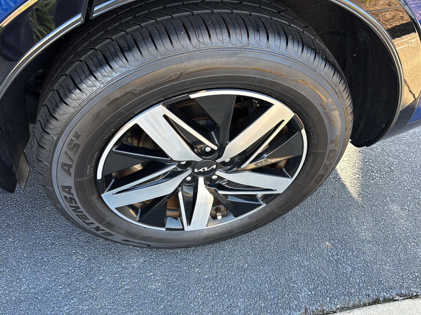 2022 Kia Sorento S - Photo 32