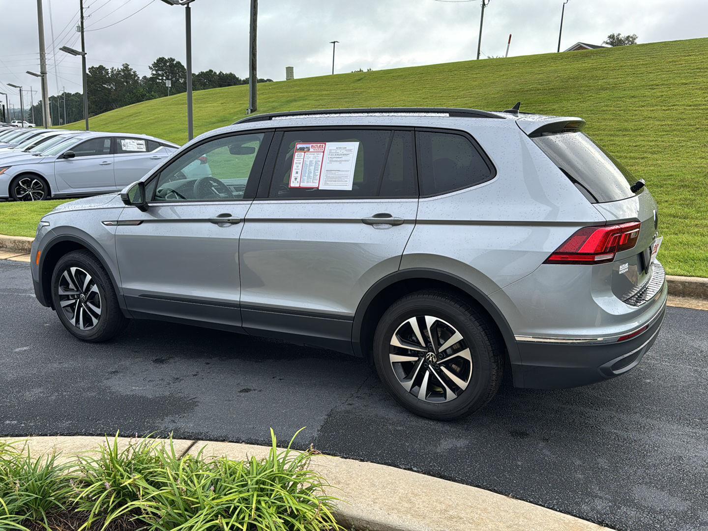 2024 Volkswagen Tiguan S photo 3