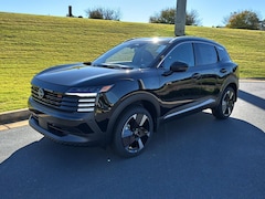 2026 Nissan Kicks SR SUV