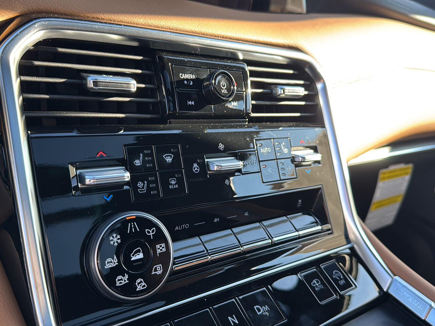 2026 Nissan Armada Platinum Reserve - Photo 24