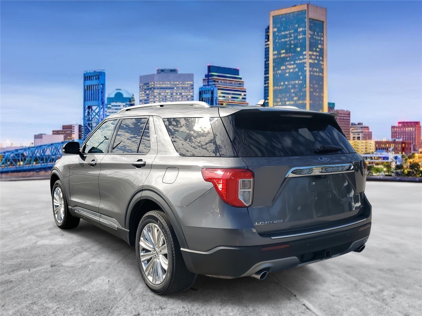 2021 Ford Explorer Limited photo 2