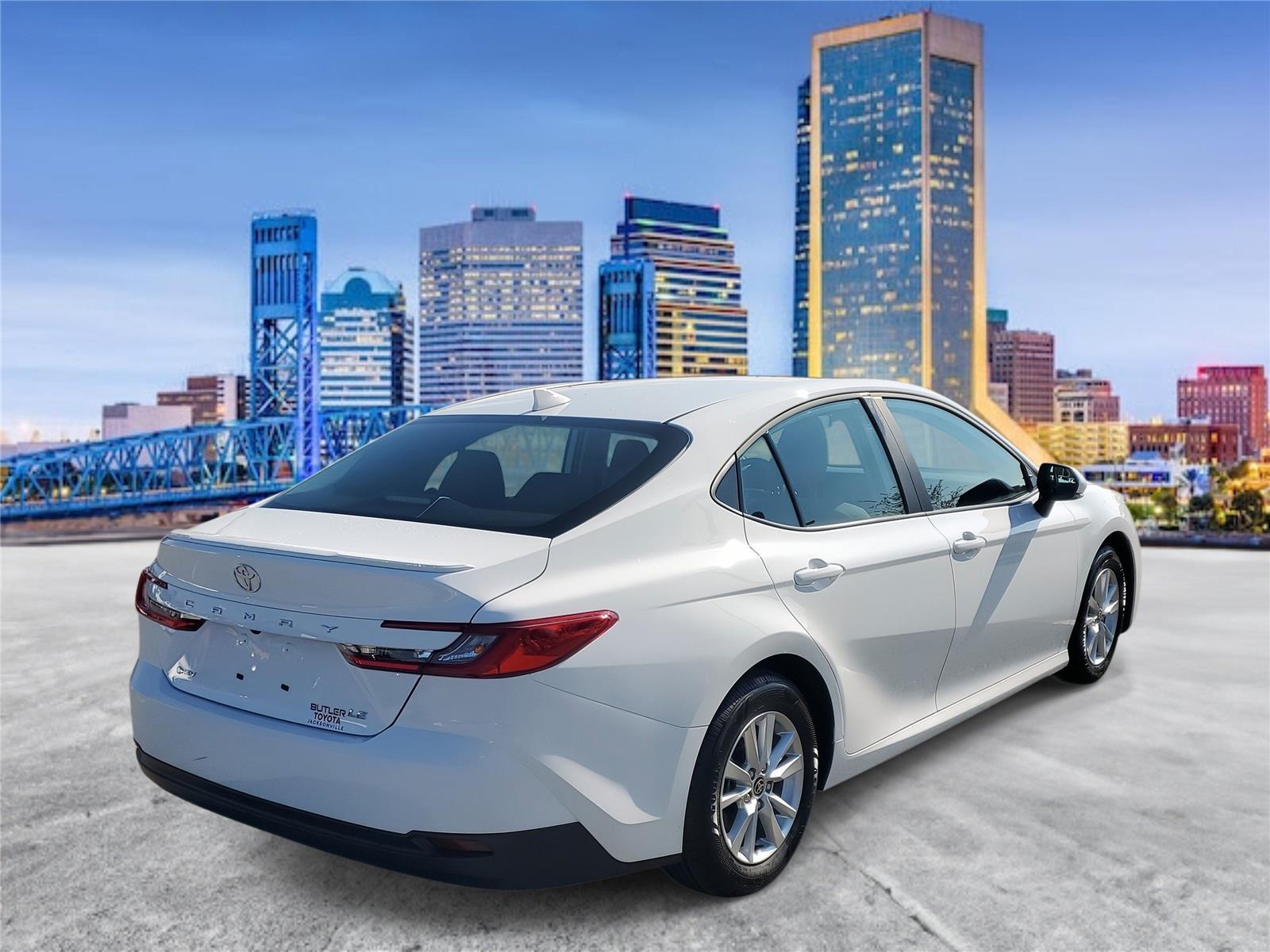 2025 Toyota Camry LE photo 3