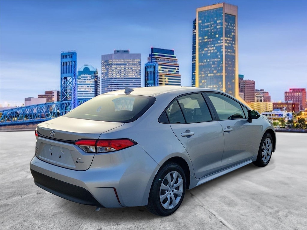 Used 2026 Toyota Corolla Hybrid LE Sedan