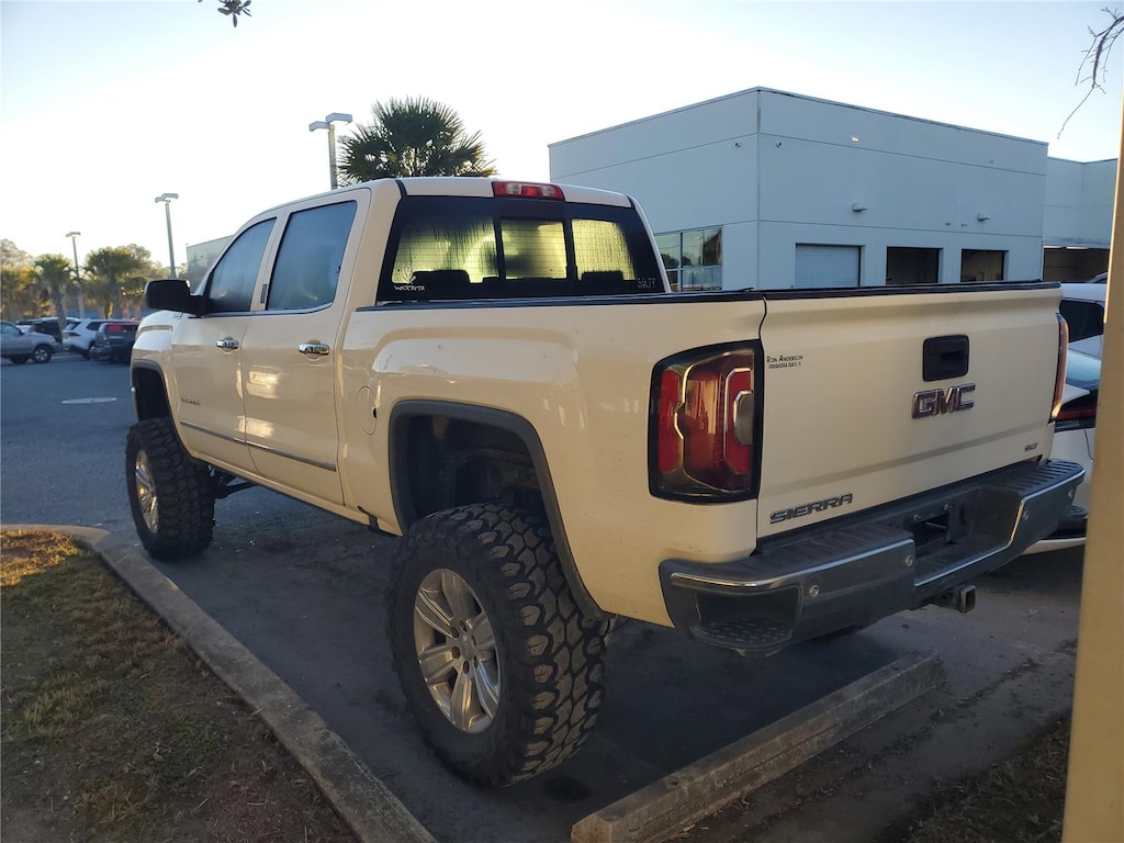 Used 2018 GMC Sierra 1500 SLT Truck