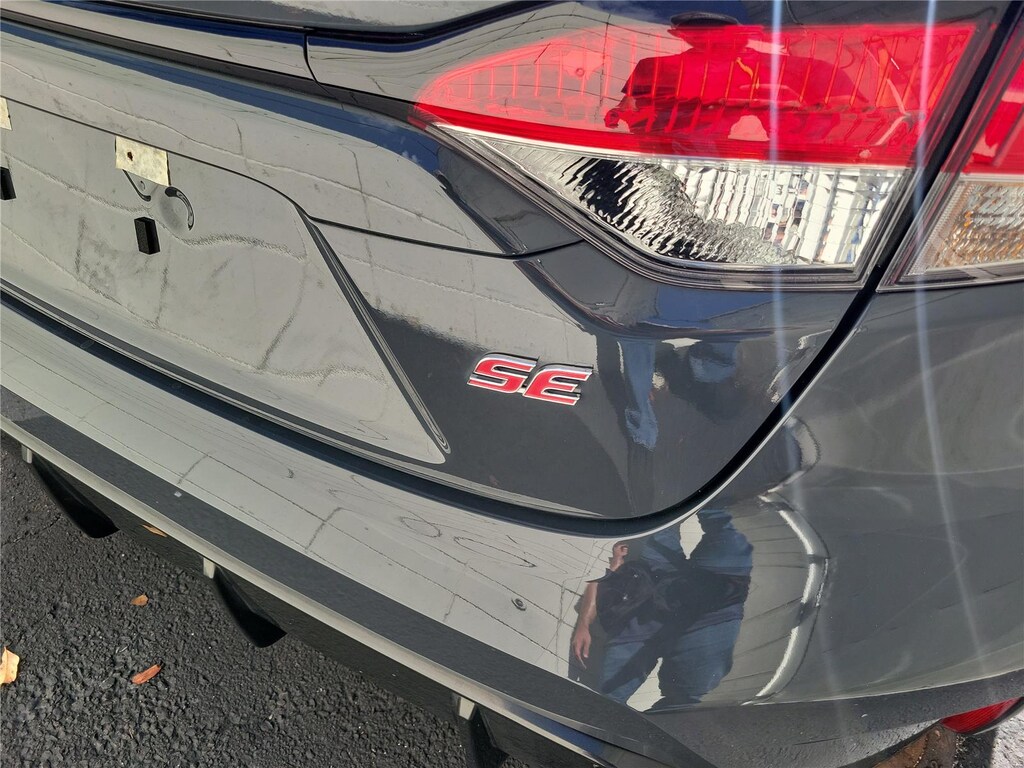 Used 2026 Toyota Corolla SE Sedan