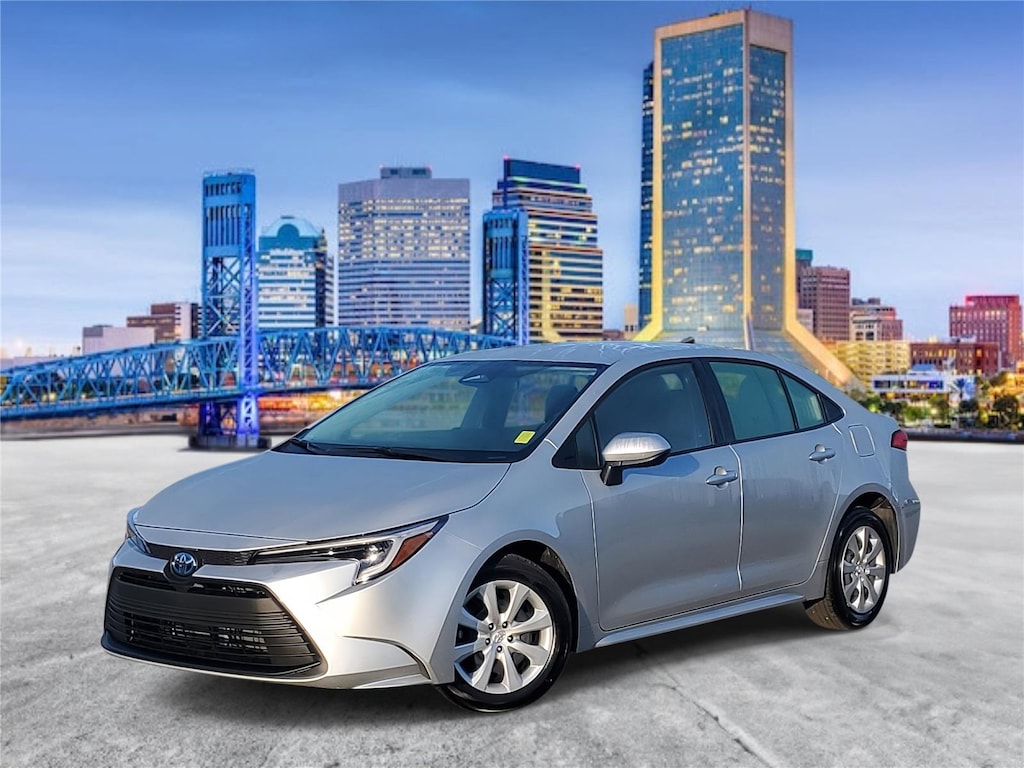 Used 2025 Toyota Corolla Hybrid LE Sedan
