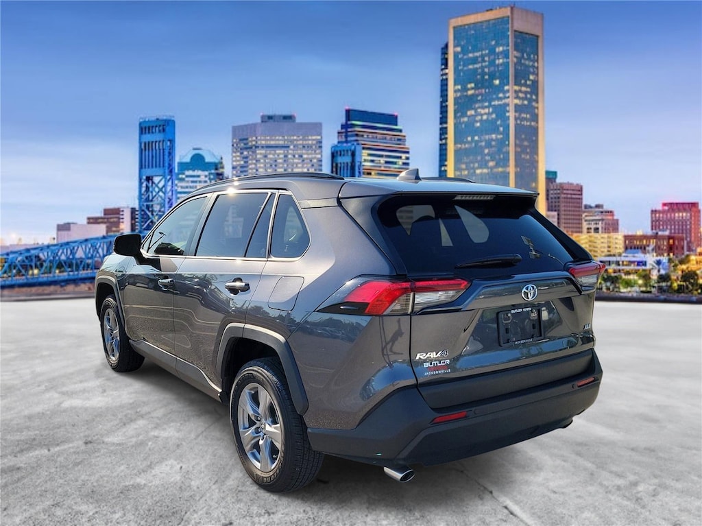 Used 2024 Toyota RAV4 XLE SUV