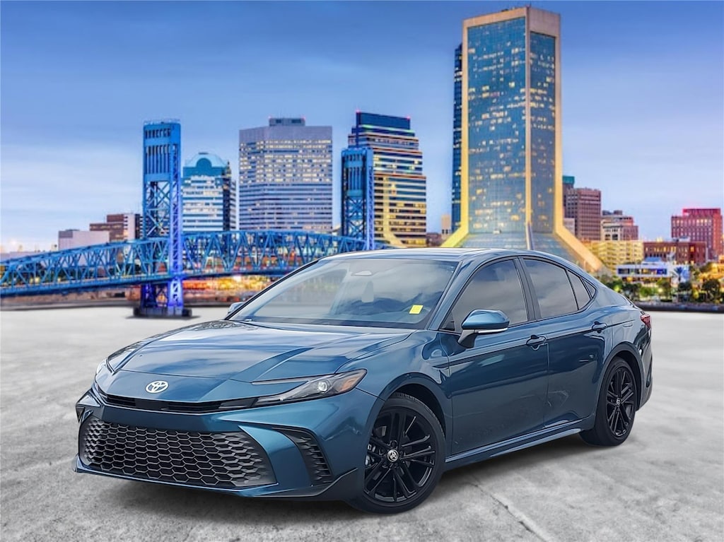 Used 2025 Toyota Camry SE Sedan