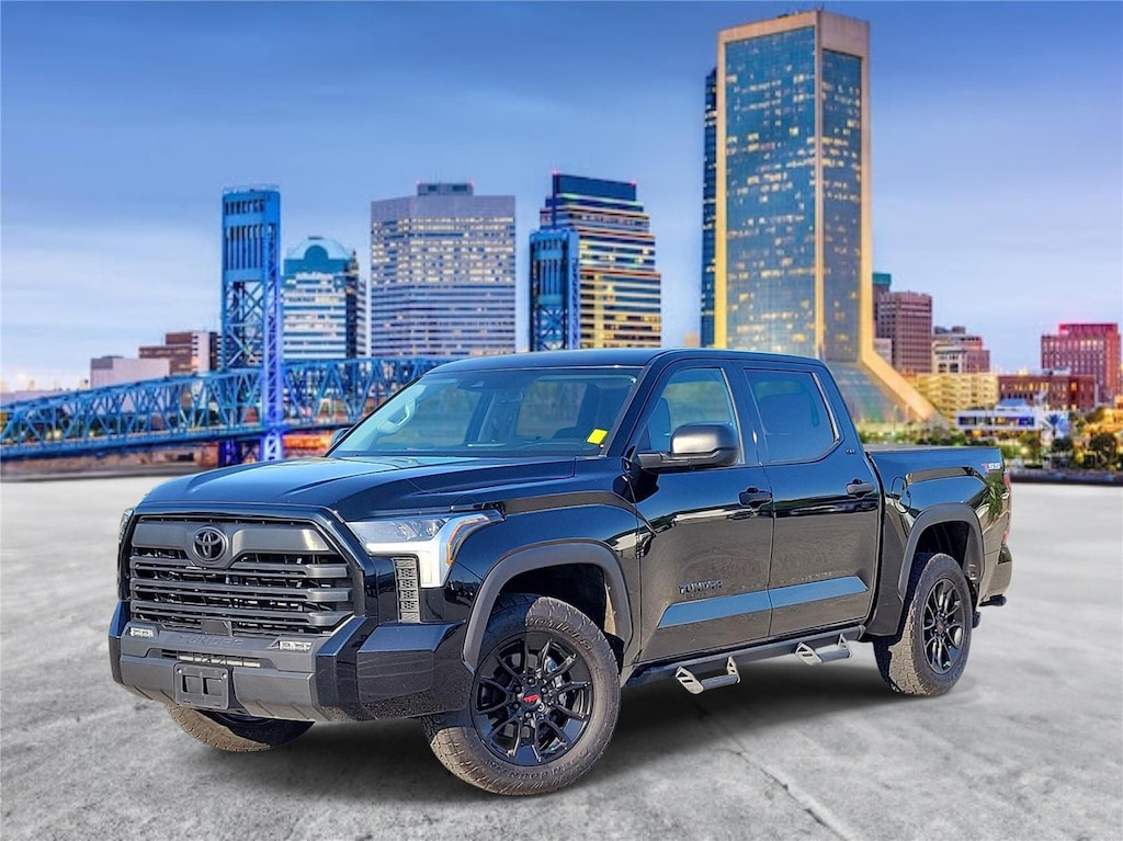 Used 2023 Toyota Tundra SR5 CrewMax
