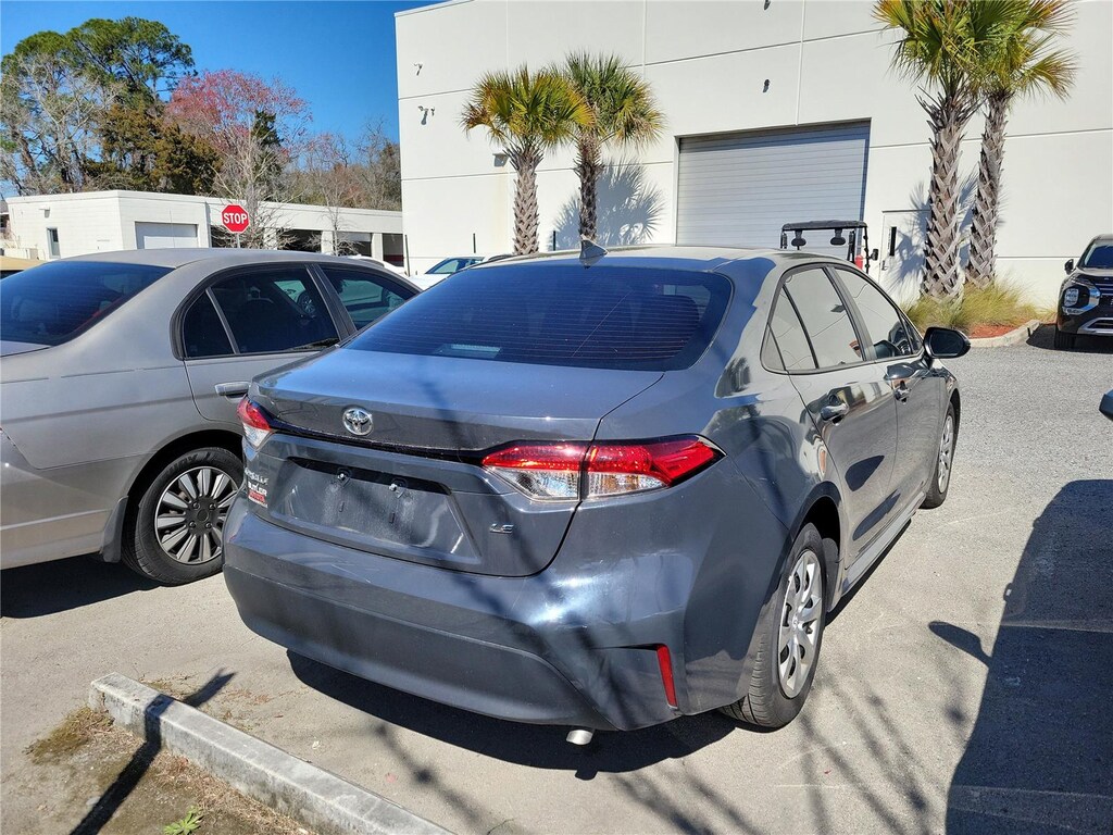 Used 2025 Toyota Corolla LE Sedan