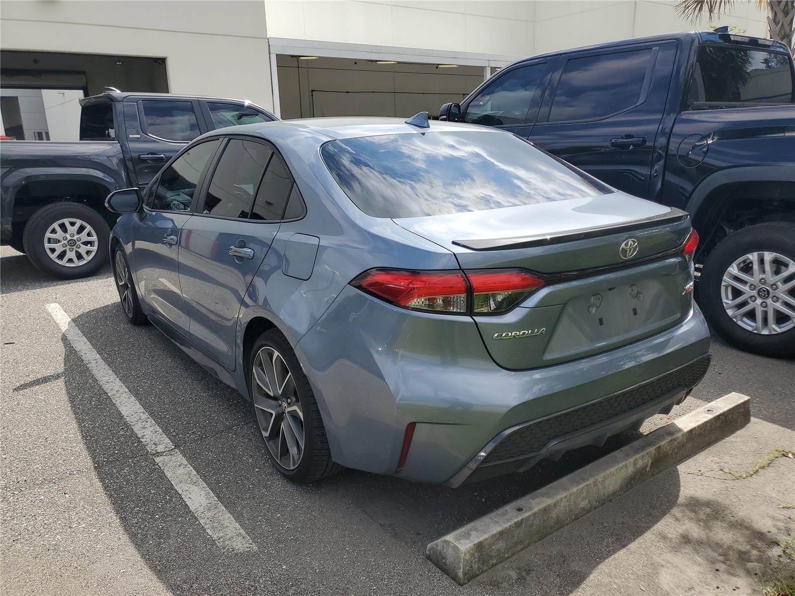 2021 Toyota Corolla XSE photo 2