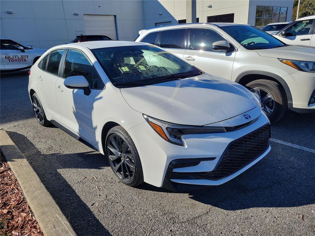 Used 2025 Toyota Corolla Hybrid SE HYBRID SE FWD