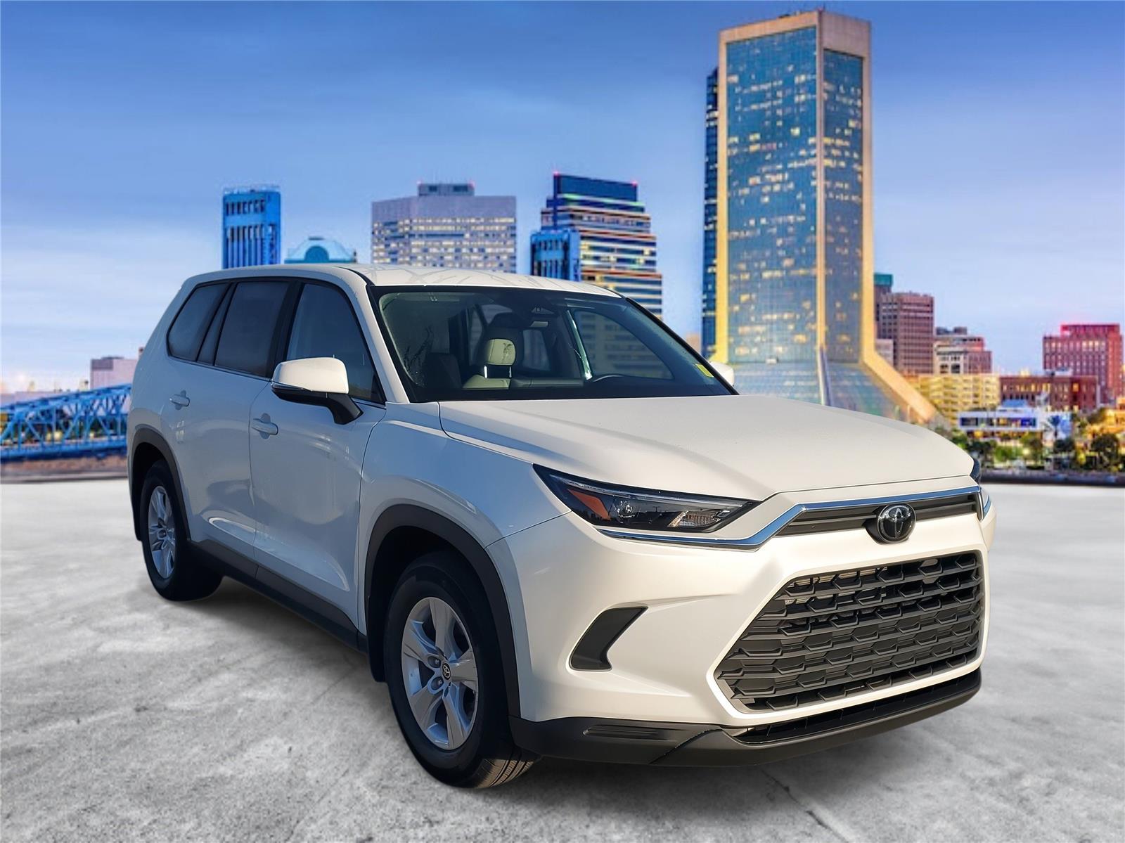 2025 Toyota Grand Highlander LE photo 4