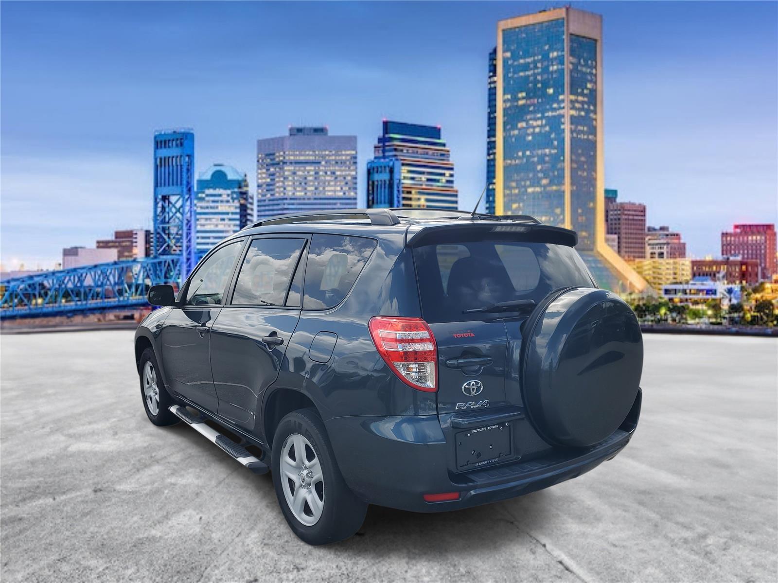 2012 Toyota RAV4 Base photo 2