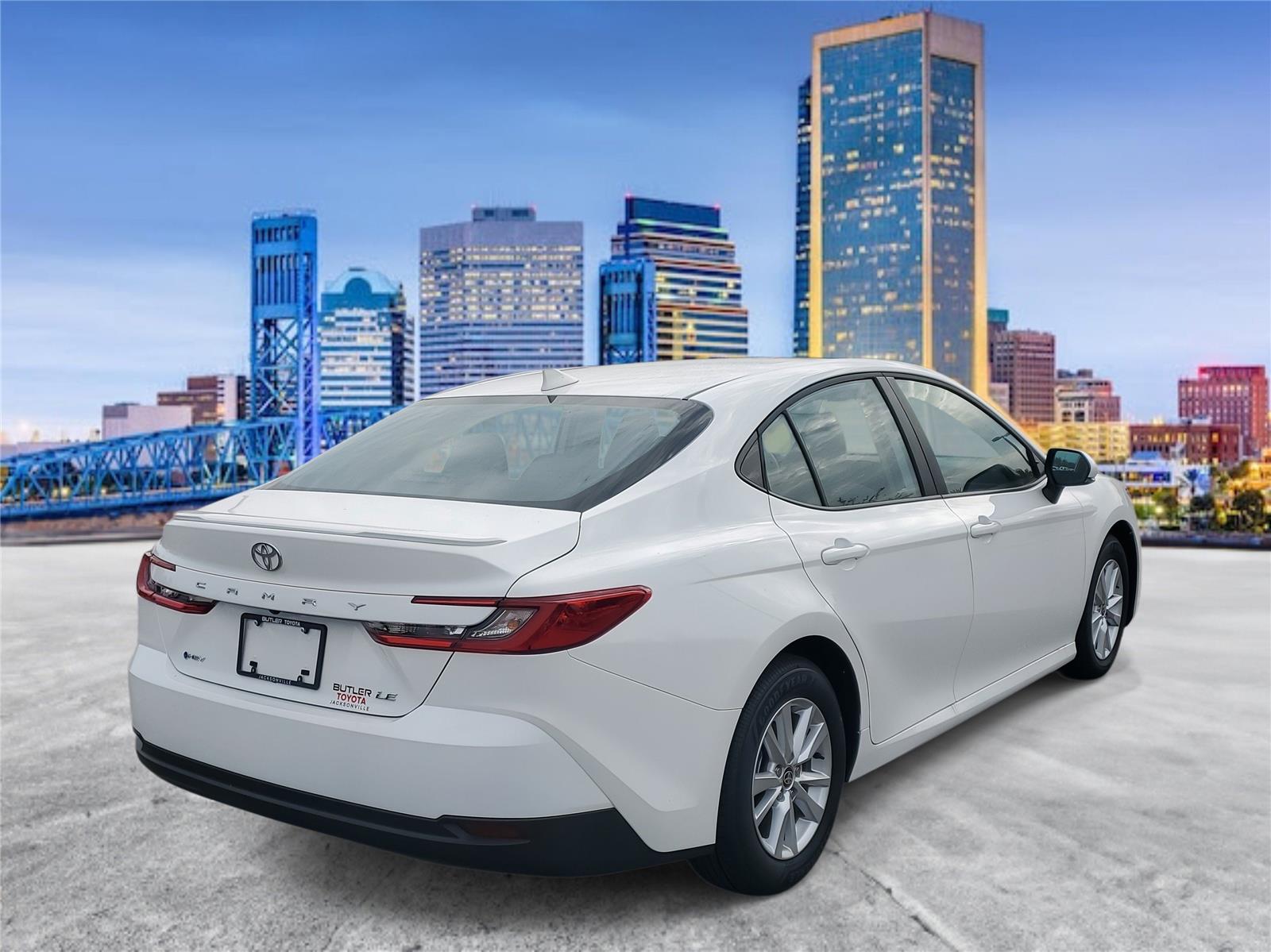 2025 Toyota Camry LE photo 3